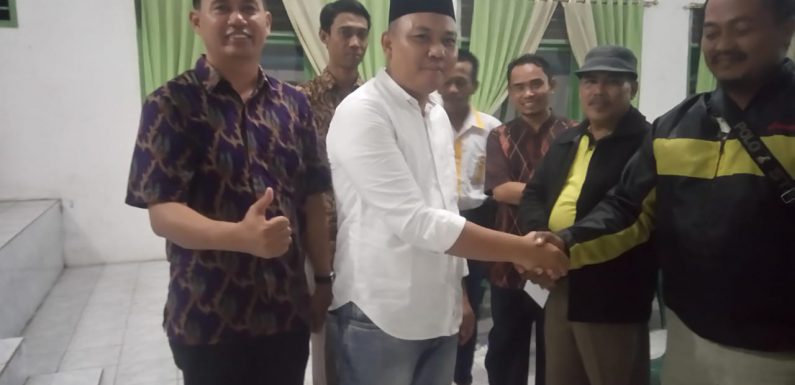 Bagikan Siltap, Dahrif Minta Pelunasan PBB Digenjot