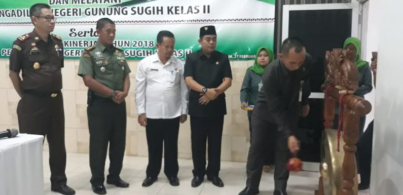 Pertama di Indonesia, PN Gunungsugih Canangkan ZI Sekaligus Ekspos Laptah Kinerja 2018