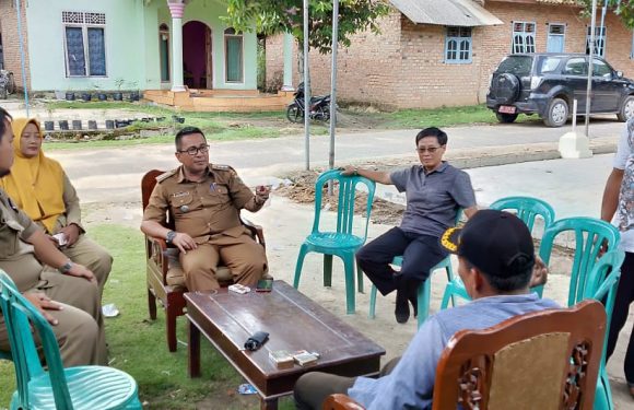 Camat Terbanggibesar Kunjungi Rumah Duka Kaur Pembangunan Onoharjo