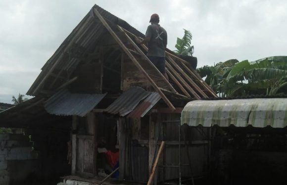 Kampung Rama Dewa Diterjang Puting Beliung, Puluhan Bangunan Rusak