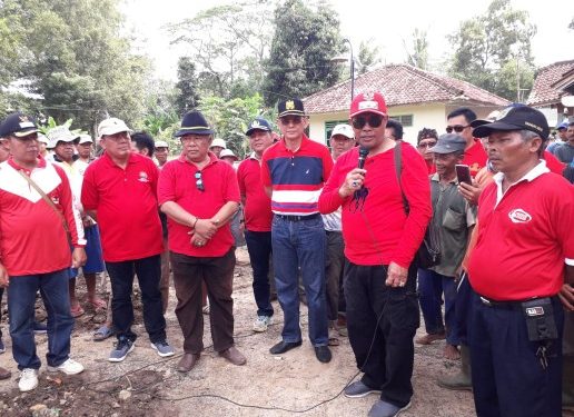 Bupati Gotong Royong di Seputihmataram