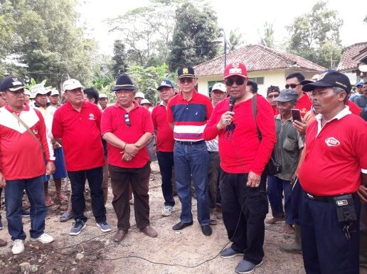 Bupati Gotong Royong di Seputihmataram