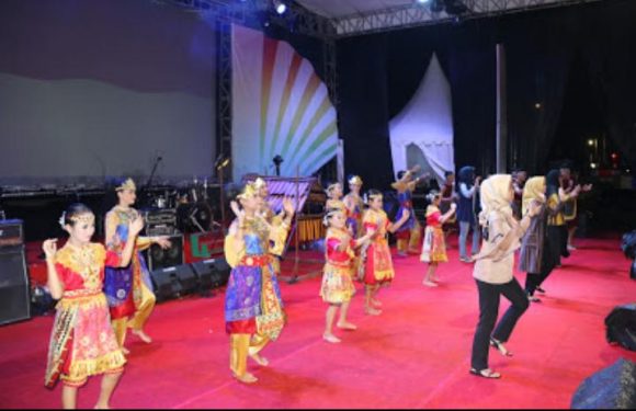 Disdikbud Lamteng Promosikan Budaya Daerah di Lampung Fair 2019