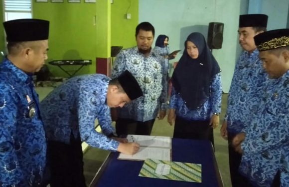 Kecamatan Trimurjo Gelar Sertijab Lurah dan Sekcam