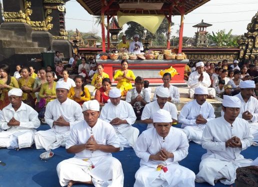 Ribuan Umat Hindu Dharmaagung Rayakan Galungan