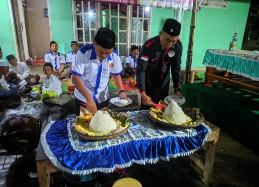 HUT RI, Almacida – Karang Taruna Gelar Baksos dan Pengajian