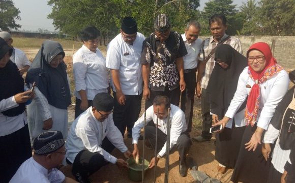 Didanai Swadaya Murni, SMPN 1 Trimurjo Bangun Masjid