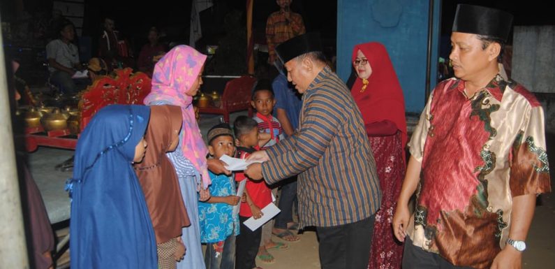 Sambut Tahun Baru Islam Kampung Sripendowo Gelar Wayang Kulit dan Santunan