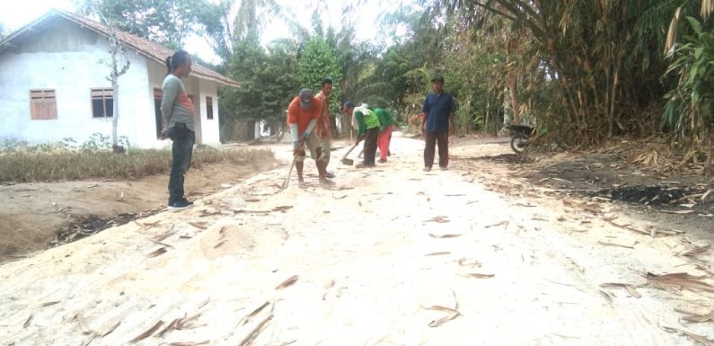 Respon Instruksi Camat dan PDTI, TPK Endangrejo Benahi Onderlagh