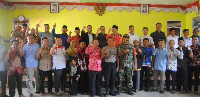 Panitia Pilkakam Kecamatan Bangunrejo Lakukan Pengundian Nomor Calon