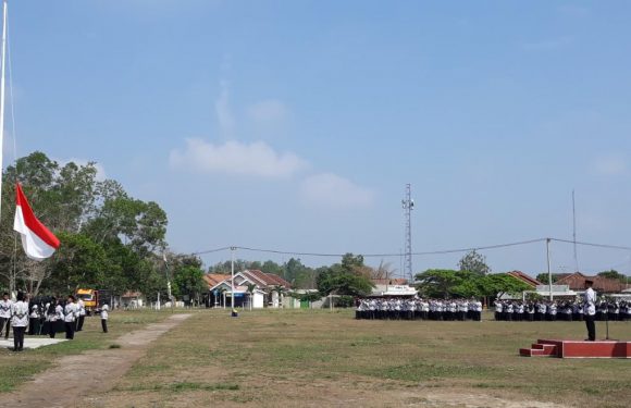 Kecamatan Rumbia Gelar Upacara Peringatan HUT PGRI ke-74 dan Hari Guru Nasional