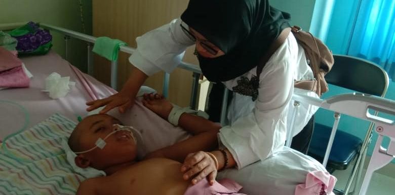 Tertimpa Pagar, Bocah Kelas 3 SD di Gayabaru 2 Ini Butuh Uluran Tangan