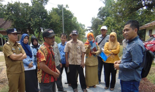 Kampung Srisawahan Relisasikan Pembangunan Lapen dan Onderlagh