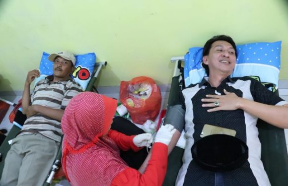 Selain Reses Berkelompok, Dewan Dapil V Lamteng juga Gandeng PMI