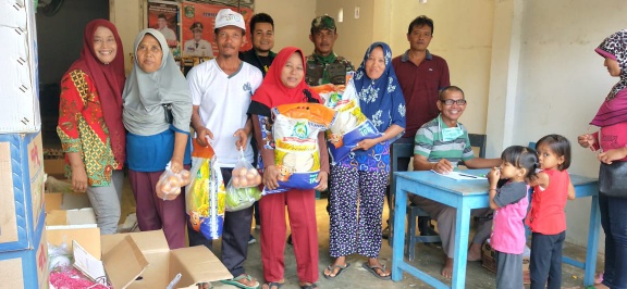 399 KPM Kampung Gunung Sari Terima Bantuan Sosial Program Sembako