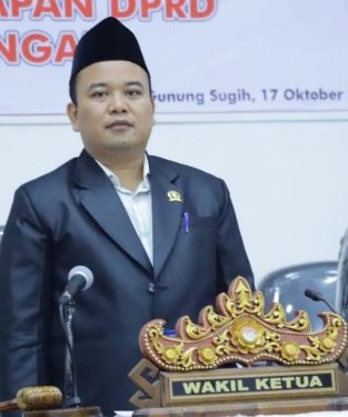 Waka III DPRD Lamteng Minta Eksekutif Perhatikan Ponpes saat Penerapan New Normal Berlangsung