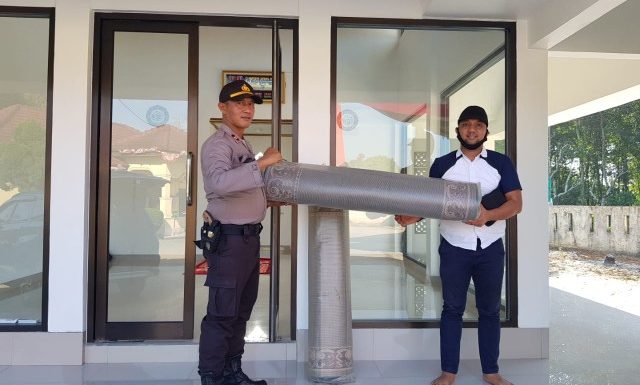 Kapolsek Gunungsugih Terima Bantuan Fasilitas Ibadah dari Tunas Toyota Bandarjaya