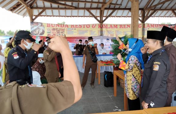 Tim Relawan Topan Berkibar Lamteng Deklarasi Siap Menangkan Nessy-Imam