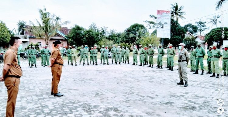 Jelang Pencoblosan, Begini Instruksi Camat kepada Linmas se-Buminabung