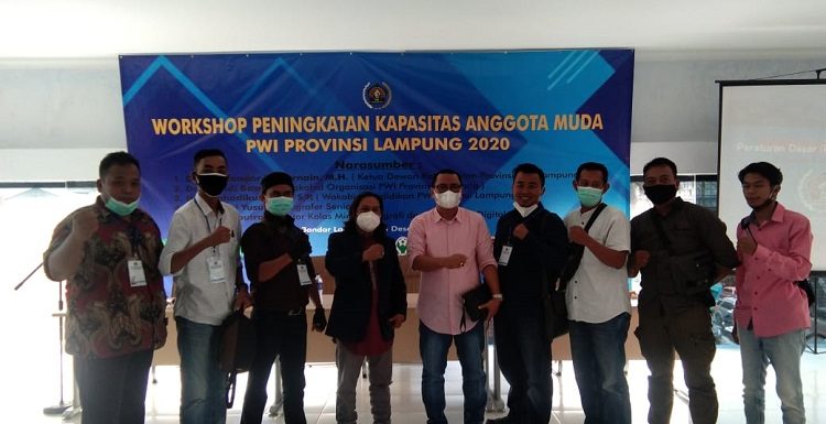 Buka Workshop, Ketua PWI Lampung Beri Apresiasi Peserta