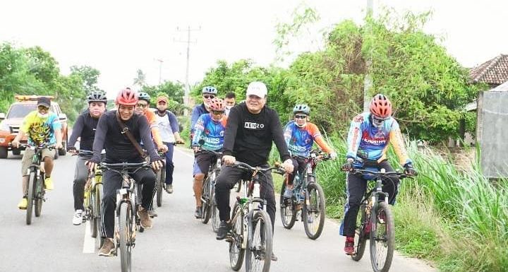 Tingkatkan Imun Tubuh di Masa Pandemi Covid-19, Musa Ahmad Gowes Sepeda