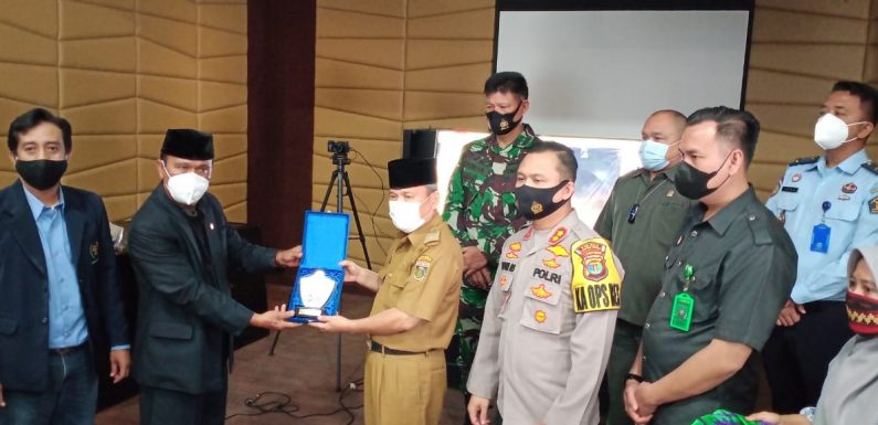 PWI Lamteng Ikuti Peringatan HPN dan HUT PWI ke-75 Secara Virtual