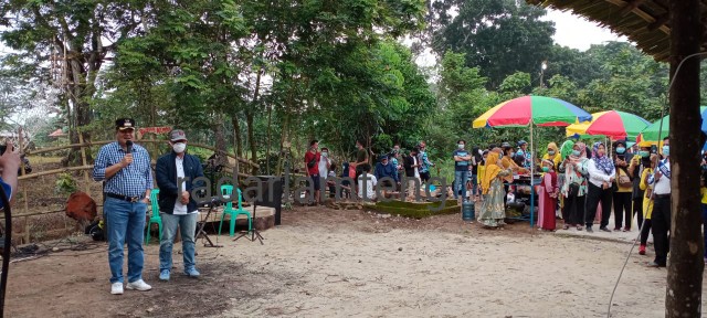 Masyarakat Antusias Sambut Pembukaan Pakare