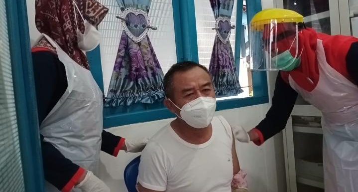 Giliran ASN se-Kecamatan Trimurjo Jalani Vaksinasi Covid-19