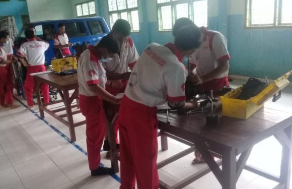 Program Keahlian Otomotif SMK N 1 Seputih Agung, Ciptakan Siswa Siap Kerja