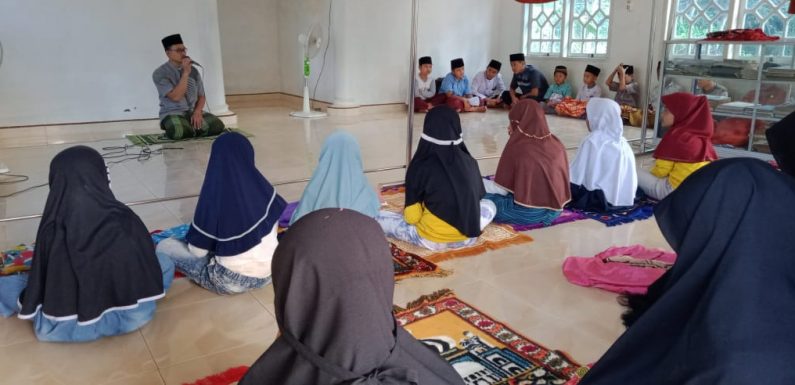 Warga Fajarasri Peringati HUT RI ke-76 dengan Lomba Keagamaan