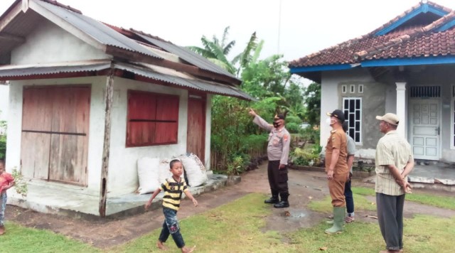 Empat Rumah Warga Gaya Baru 3 Rusak Diterjang Puting Beliung