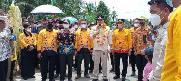 Bunga Kampung di Seputih Raman, Bupati Musa Resmikan Jalan Sepanjang 4.180  Meter