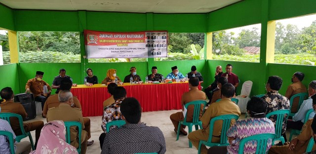 Dihujani Aspirasi Infrastruktur, Dewan Dapil 2 Lamteng Jelaskan soal Anggaran