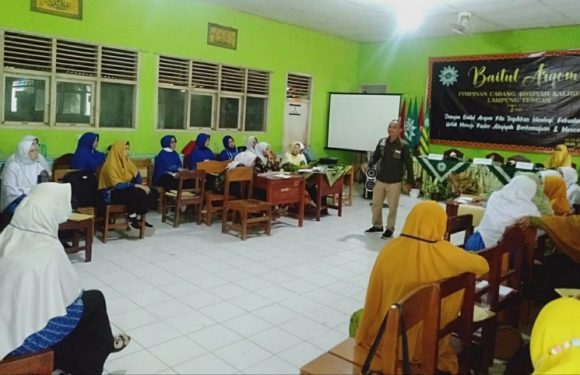LPA Lampung Tengah, Berikan Materi Isu Perlindungan Anak di Acara Baitul Arqam  Kalirejo