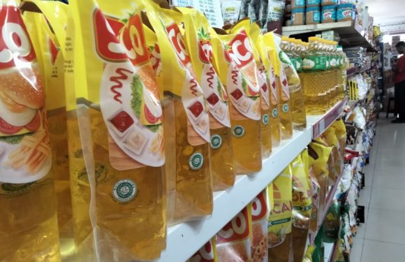 Warga Bandarjaya Harapkan Harga Minyak Goreng Kembali Stabil