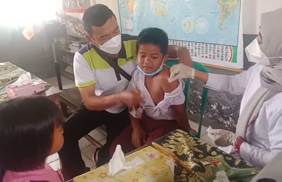 Vaksinasi Anak di Kecamatan Punggur Capai 70 Persen