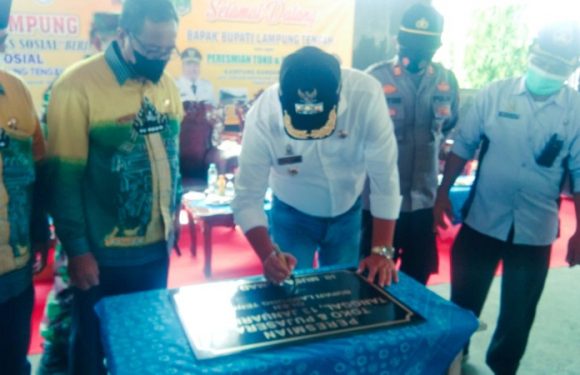 Bunga Kampung, Bupati Musa Ahmad Resmikan Pasar di Bandaragung