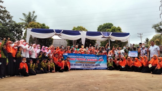 Melalui CSR, Tunas Toyota Bandarjaya Gulirkan Bantuan Rehab di SDN 2 Seputihjaya