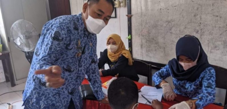 Vaksinasi Dikebut, Kali Ini Giliran Siswa SD di Terbanggibesar