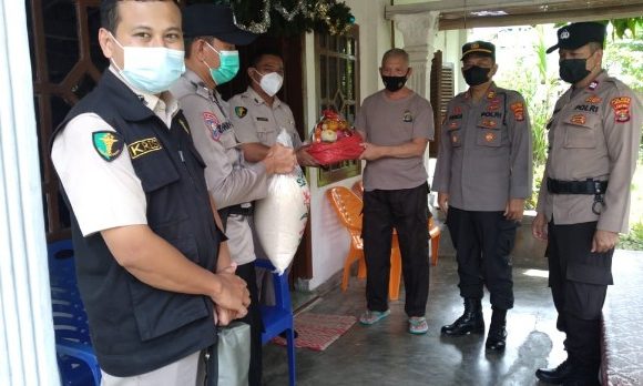 Panitia Natal Bersama Polda Lampung, Visitas 2 Anggota Polres Lamteng