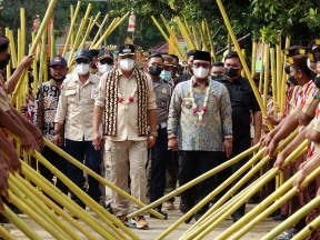 Giliran Seputih Agung Disambangi Bunga Kampung, Ini yang Dilakukan Bupati Musa dan Wabup Ardito