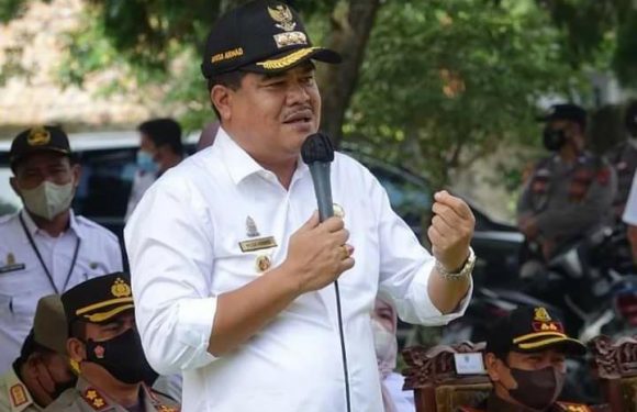 Minyak Goreng Curah Selalu Tersedia, Bupati Lampung Tengah Minta Masyarakat Tak Andalkan Kemasan