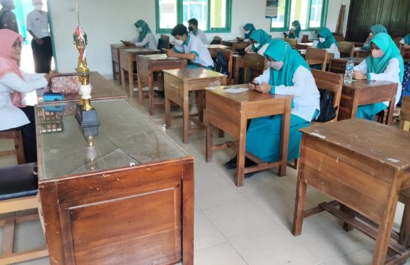 262 Siswa SMAN 1 Punggur Ikuti Ujian Sekolah