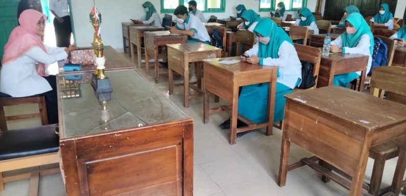 262 Siswa SMAN 1 Punggur Ikuti Ujian Sekolah