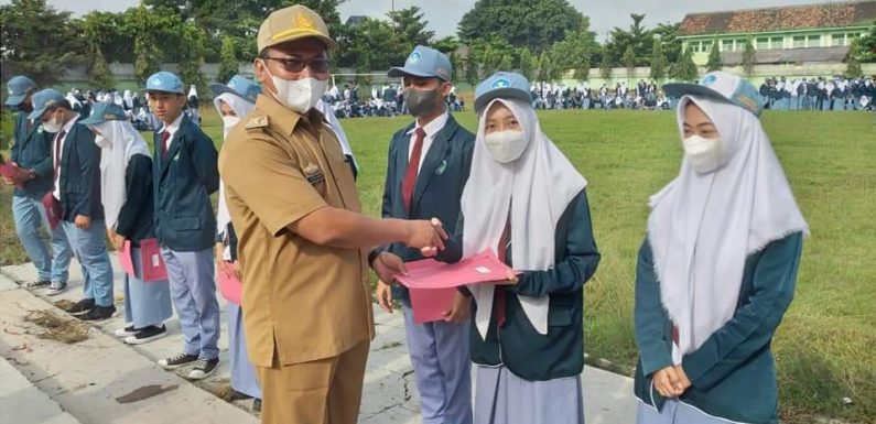 70 Siswa SMAN 1 Terbanggibesar Lulus SNMPTN,  Kepsek: Suport Seluruh Kegiatan Siswa Disekolah