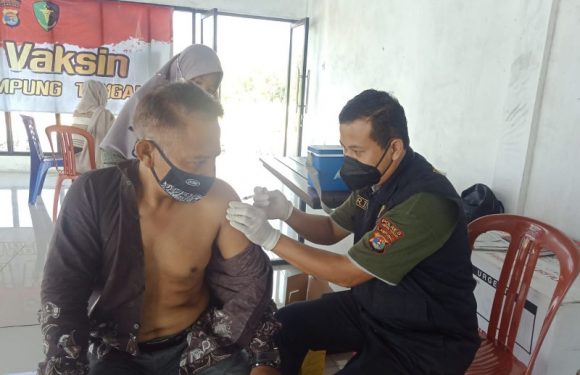 Jelang Mudik Lebaran, Polres Lamteng Dirikan Posko Vaksin Booster