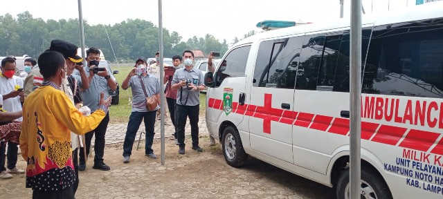 Bupati Lamteng Musa Ahmad Launching Ambulance Gratis Kampung Notoharjo
