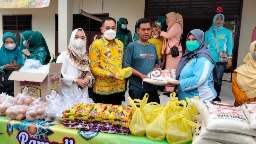 Ramadan Berkah, TP PKK Terbanggibesar Bersama Jajaran Organisasi Berbagi Sembako dan Takjil