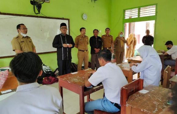 Wabup Ardito Buka Rahasia Saat di Bangku SMA, Pada Kunjungan Pelatihan Jurnalistik Praktis di SMA N 1 Terbanggibesar