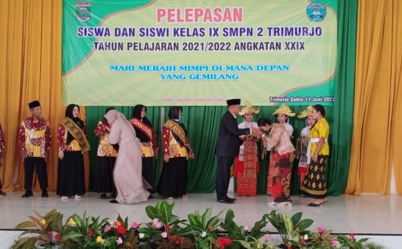 SMPN 2 Trimurjo Gelar Pelepasan Siswa-Siswi Kelas IX Angkatan ke-XX1X